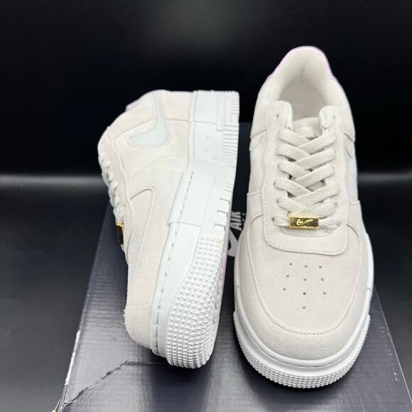 NEW Nike Air Force Pixel 1 Women's Sneakers Size 10 Beige Pink DQ0827 100 - Picture 5 of 9
